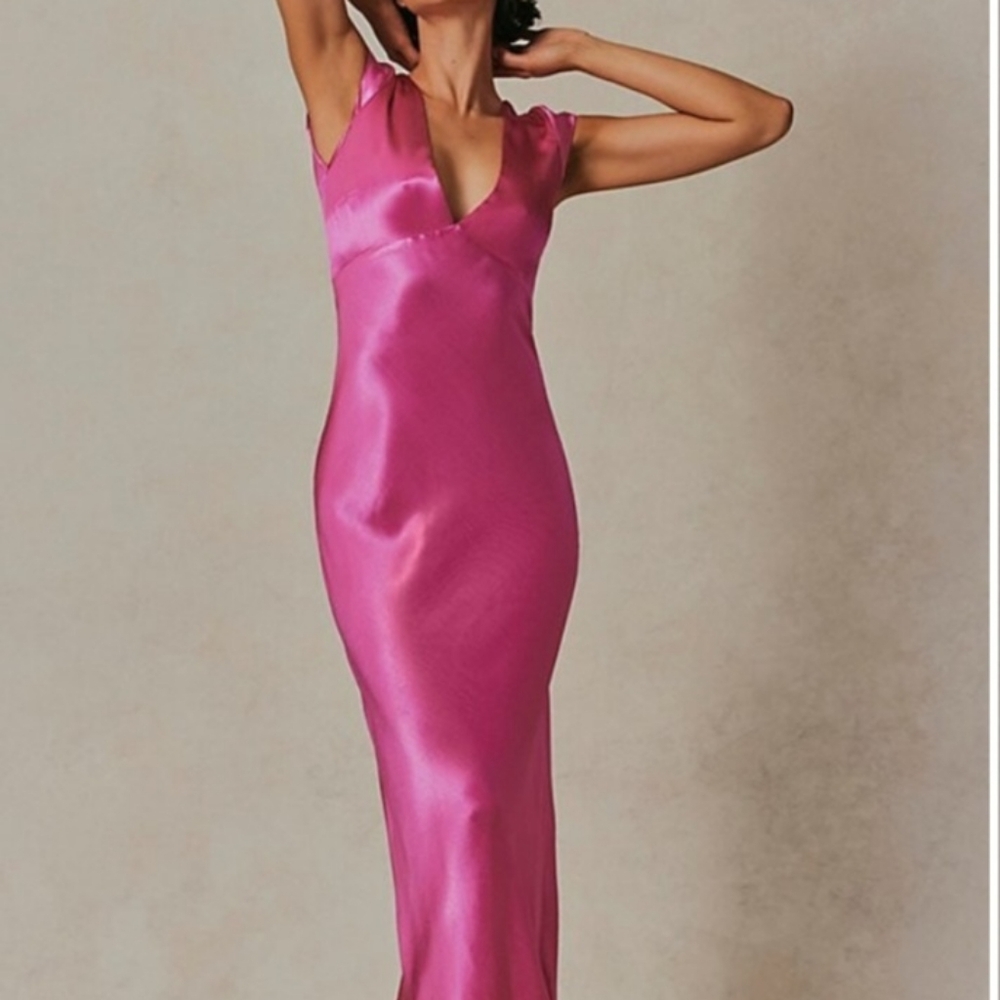BEC&BRIDGE INDI-V NECK SATIN MAXI DRESS DEEP PINK.  NEW WITHOUT TAGS